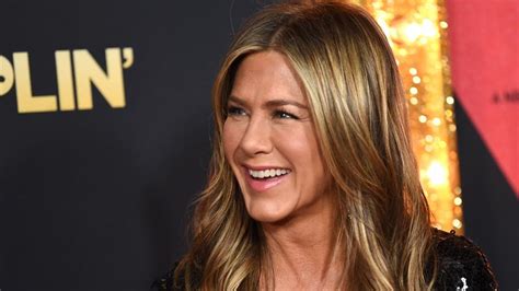 Jennifer Aniston Stuns In Topless Photoshoot & Dishes On Her